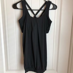 Lululemon Black tank top size 6 nouveau limits